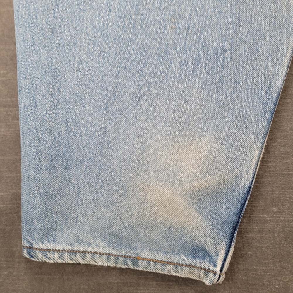 Levis 560 Y2K Vintage Jeans Mens Actual Sz 36x29 Blue Light Wash Tapered Denim - Picture 6 of 9
